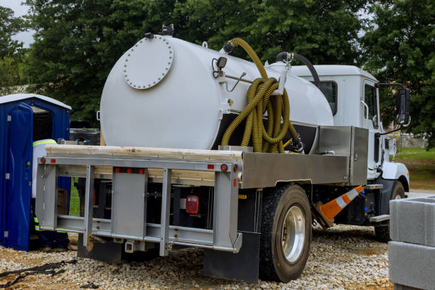 Best Portable toilet rental cost  in Rochelle, IL