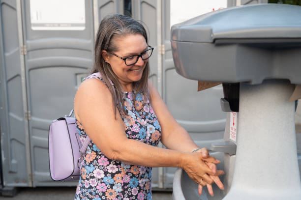 Best Portable sink rental  in Rochelle, IL